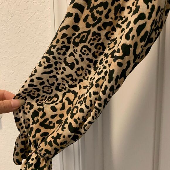 New Look Animal Print Ruched Mock Neck Midi Dress Size 4 Long Sleeves NWT - Picture 6 of 9